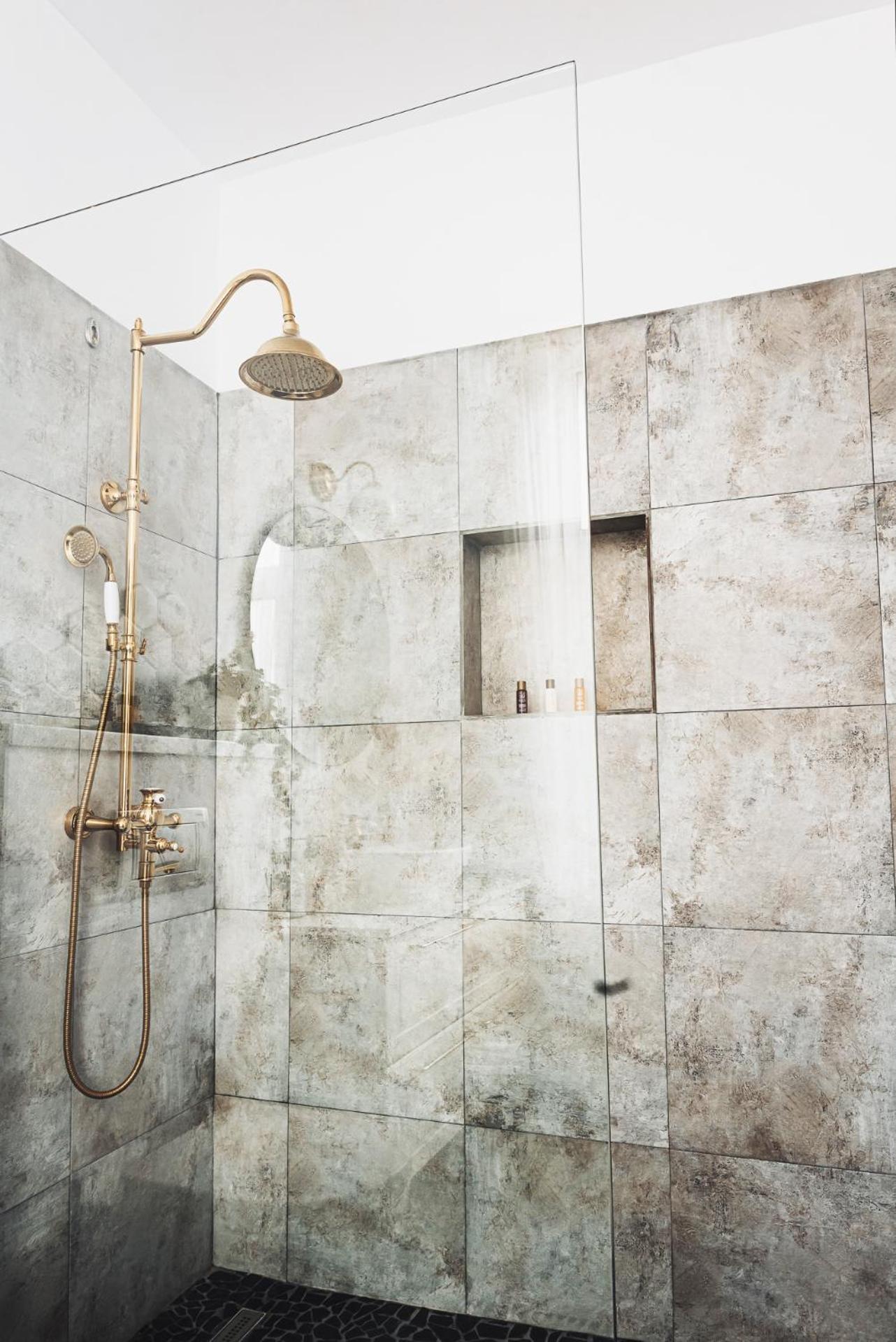 Voya Nordic Apartment-A Luxury Oasis In The Old Town Braszów Zewnętrze zdjęcie